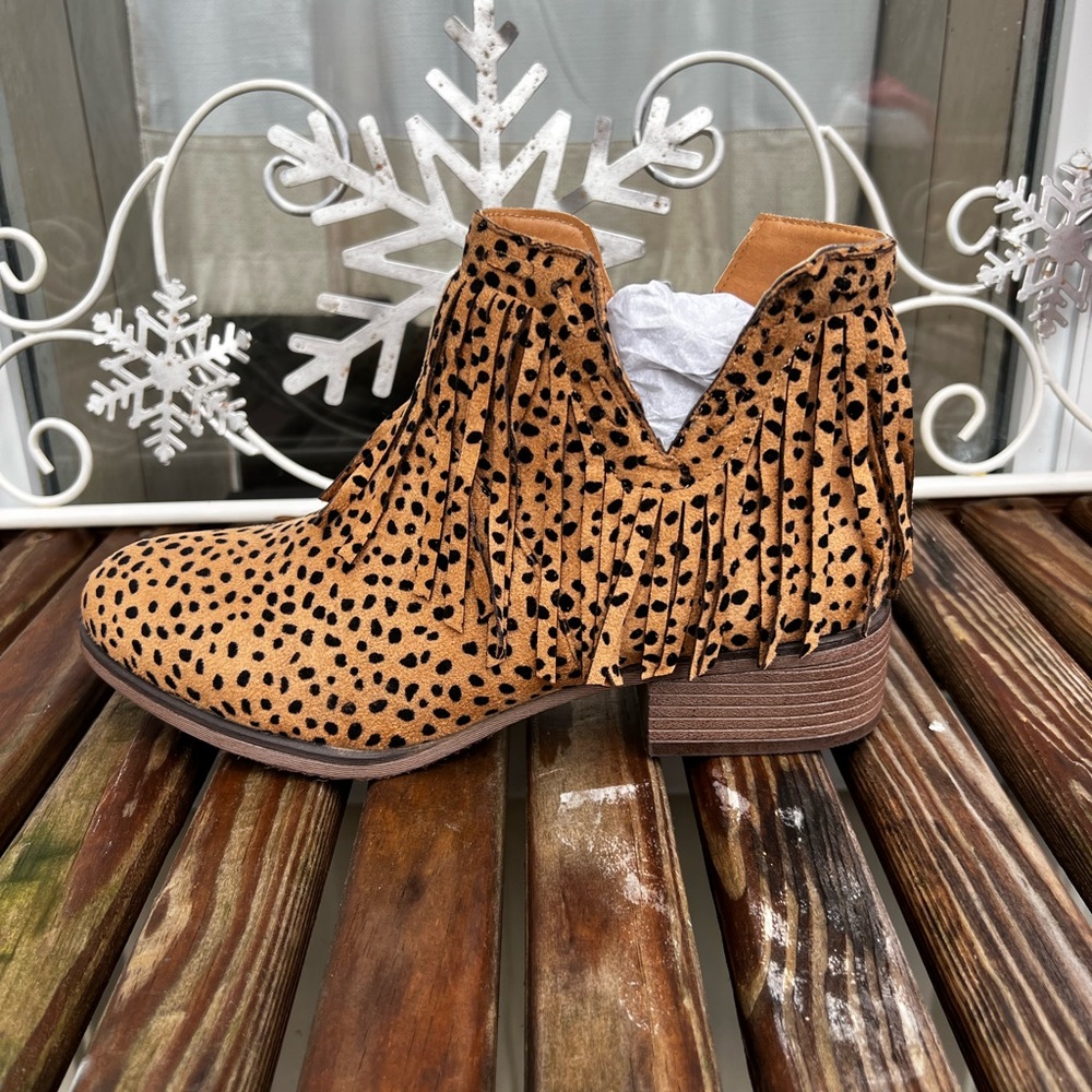 Pierre Dumas Cheetah Print Ankle Booties Dylan-5